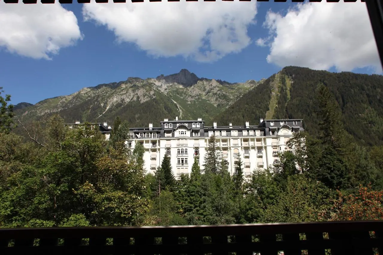 Alpinstar Apartment Chamonix 0*,
